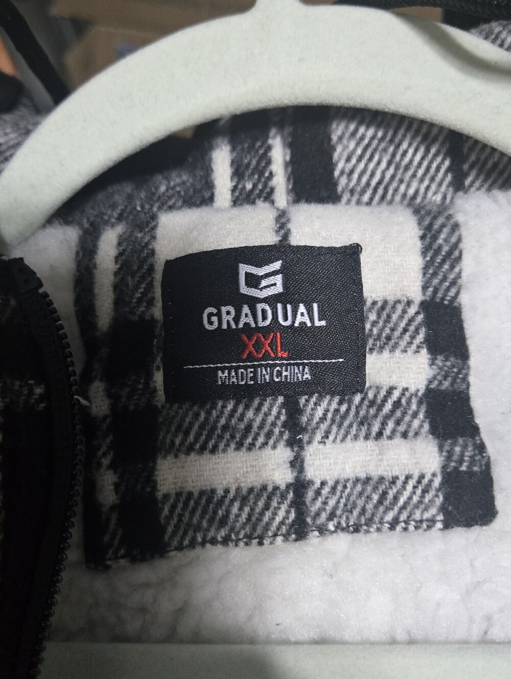 G Gradual Men Size XXL Hooded Zip Up B&W Plaid Flannel Sherpa Lined Jacket, NWT - Picture 2 of 10